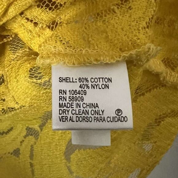 Cremieux Women’s Mustard Yellow Lace Top – Size XS - Picture 4 of 4